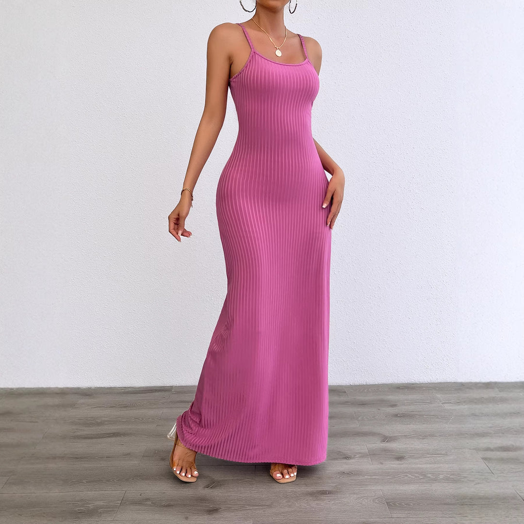 Robe maxi ajustée pour femmes avec structure en fines côtes Levoire