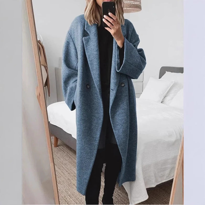 Manteau en laine oversize pour femmes avec patte de boutonnage double et coupe élégante Levoire