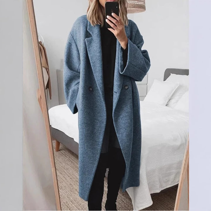 Manteau en laine oversize pour femmes avec patte de boutonnage double et coupe élégante Levoire