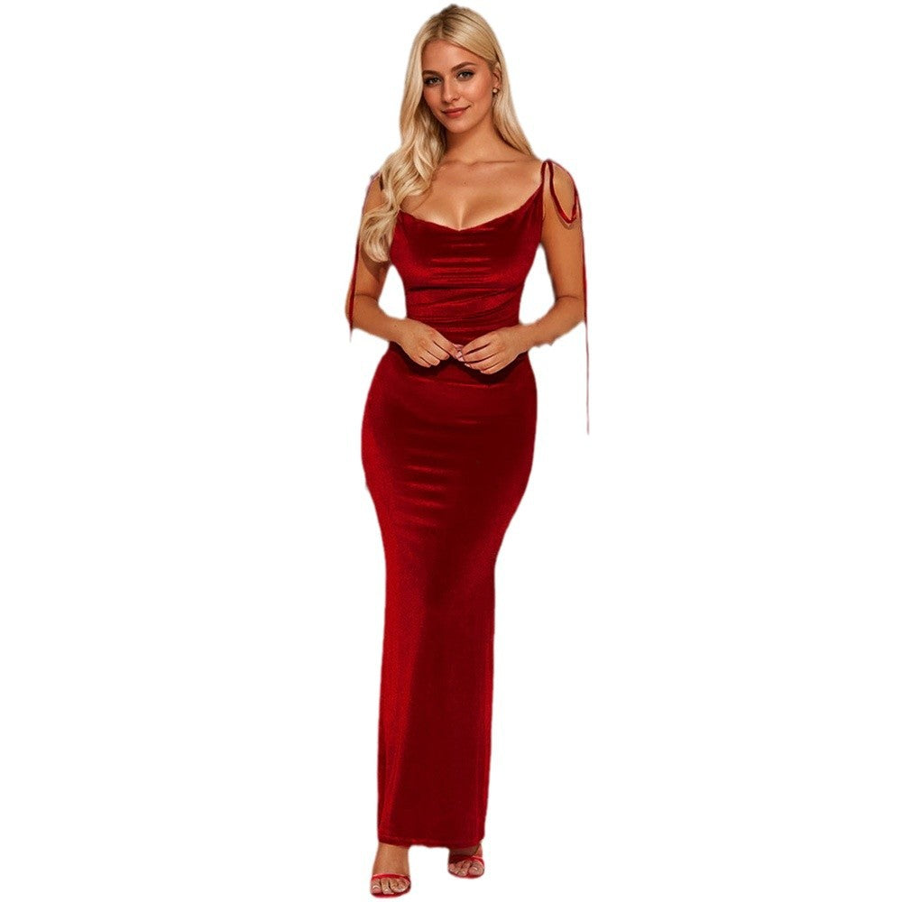 Robe maxi élégante pour femmes avec des bretelles spaghetti sophistiquées Levoire
