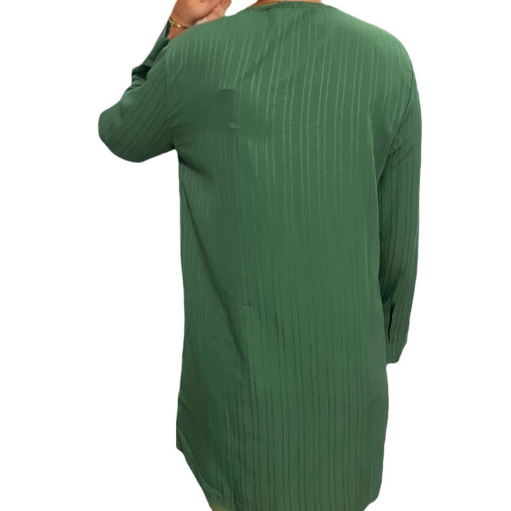 Blouse Femme à Col V avec Fines Rayures et Détails Bouton Levoire