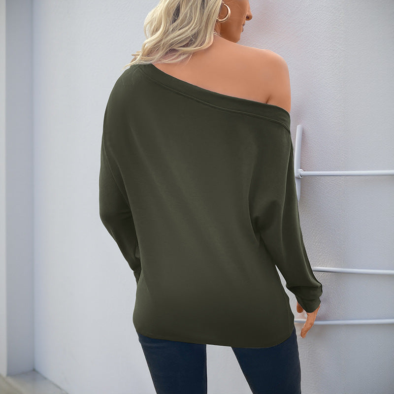 Chemise pour femmes à manches longues surdimensionnée avec encolure asymétrique et détails de boutons fins Levoire