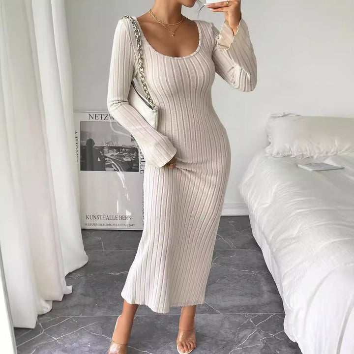 Robe tricot à manches longues pour femmes avec silhouette ajustée et décolleté rond élégant Levoire