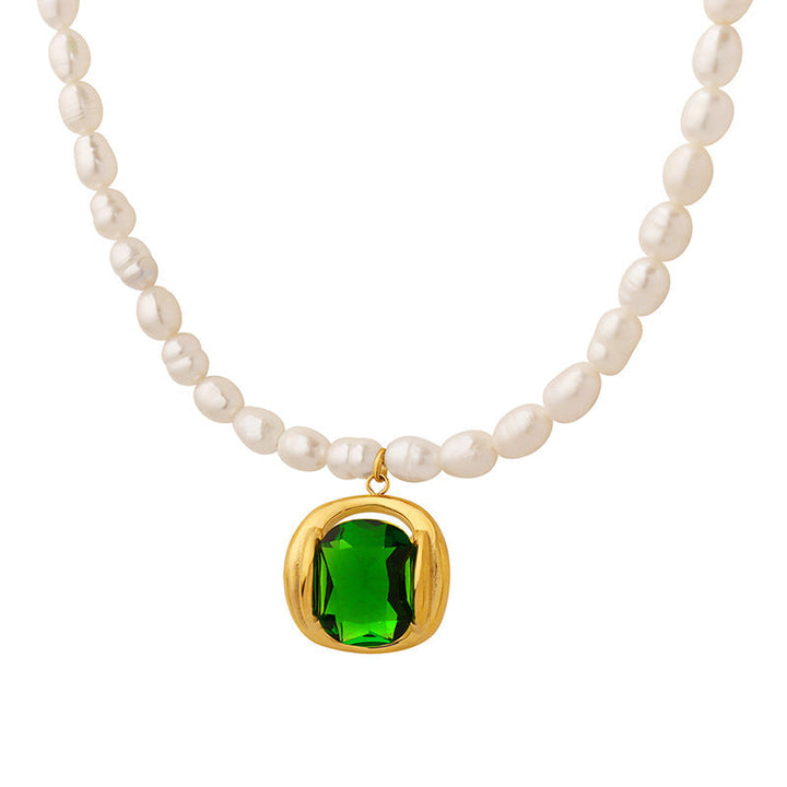 Levoire | Collier Élégant En Perles Avec Pendentif En Zircon Vert