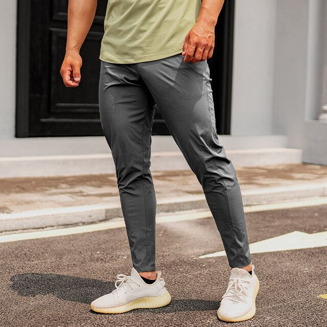 Levoire | Pantalon de Sport avec Confort Optimal et Tissu de Séchage Rapide pour Tous Gris