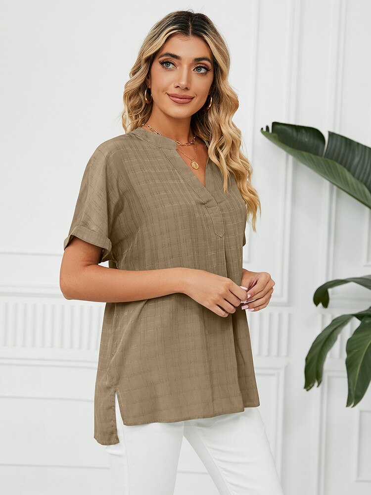 Levoire | Blouse Femme Basique - Article Mode 2024