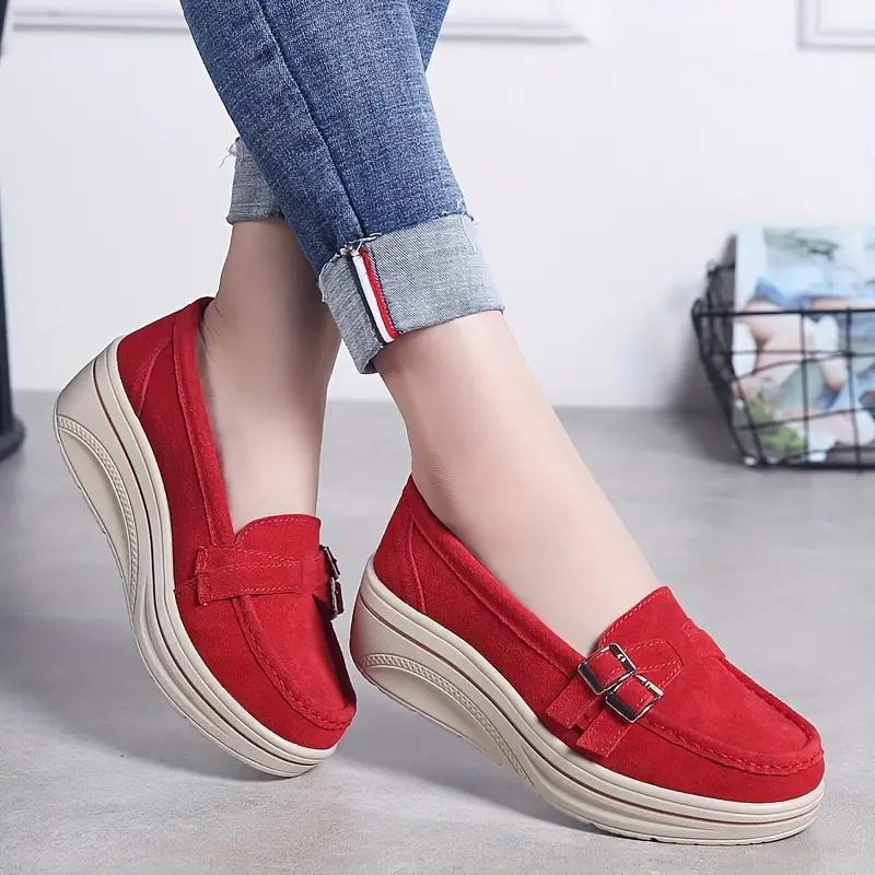 Levoire | Mocassins, Slip On, Boucle De Ceinture, Chaussures En Daim, Chaussures Pour Femmes Rouge