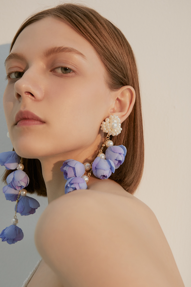 Levoire | Boucles D'Oreilles En Forme De Fleur Élégantes