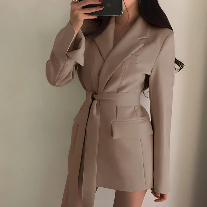 Levoire | Blazer Élégant Avec Ceinture Khaki