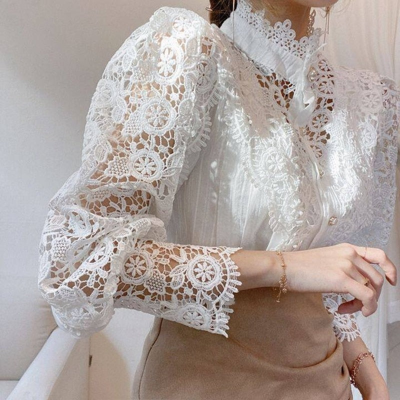 Levoire | Blouse Classique, Élégante & Super Mignonne !