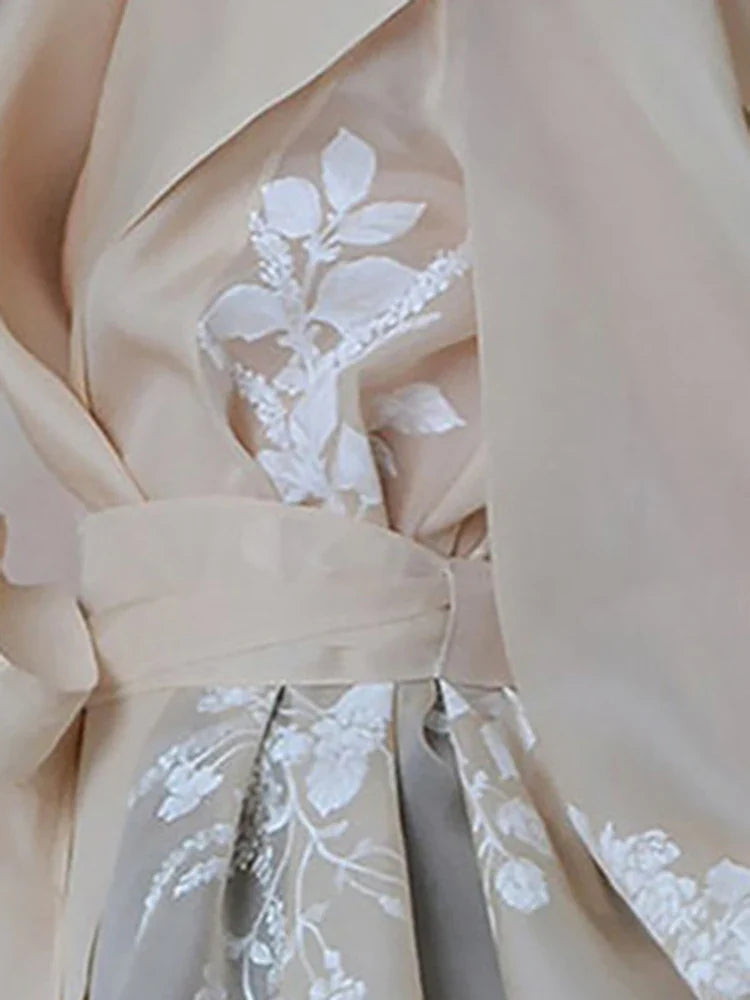 Levoire | Blouse En Organza Vintage Pour Femmes Avec Col Revers, Détails Lacés Et Nœud