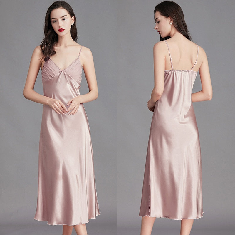 Levoire | Lingerie De Nuit Avec Bretelles Midi Rose clair
