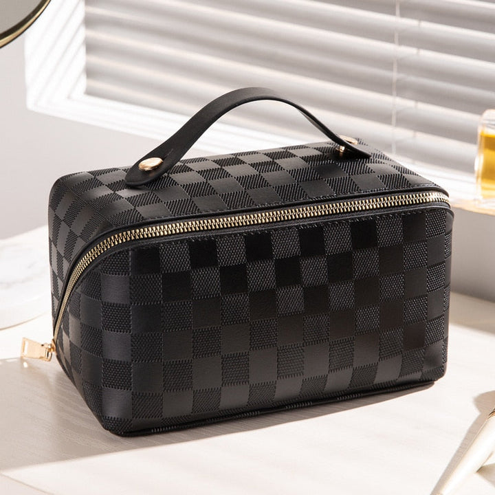 Levoire | Sac De Maquillage En Tartan De Luxe Noir