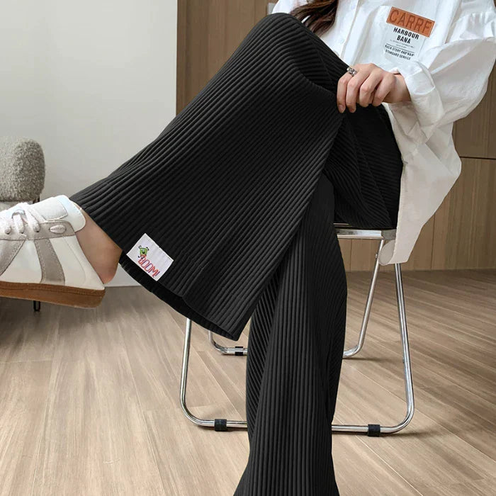 Levoire | Pantalons à côtes Noir