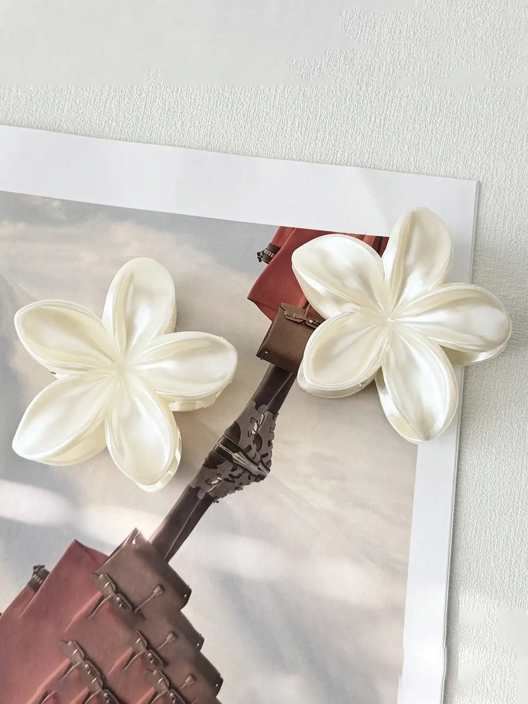 Levoire | De 2 Pinces À Fleurs Sensibles À La Lumière