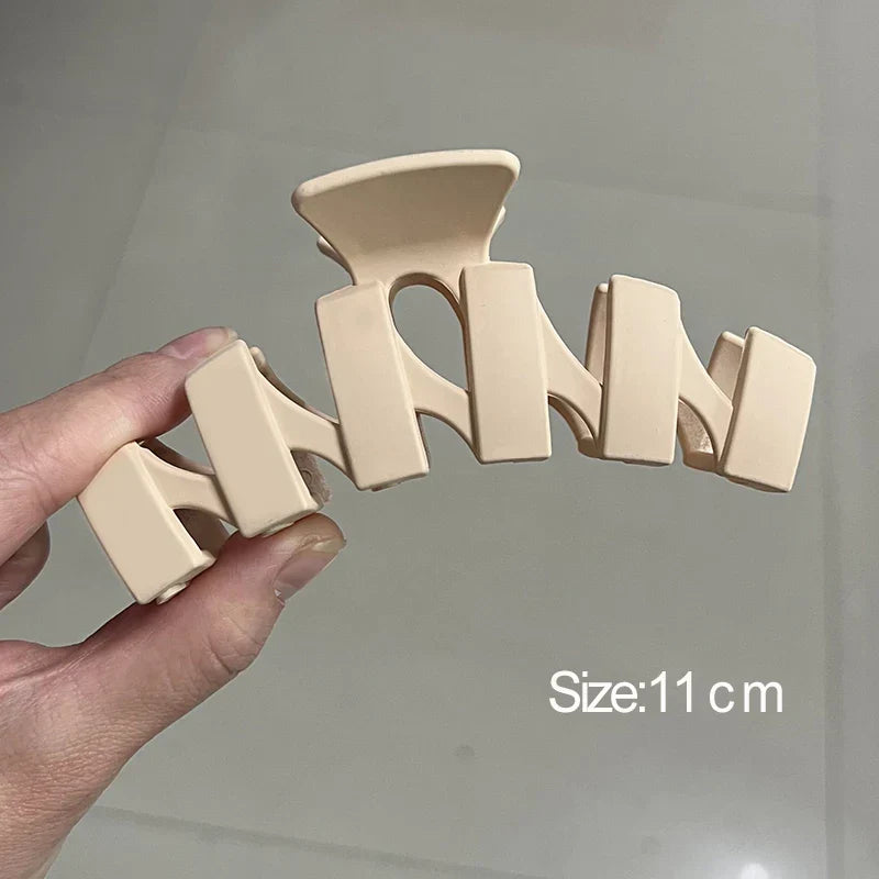 Levoire | Stylée En Acrylique Au Design Géométrique 3