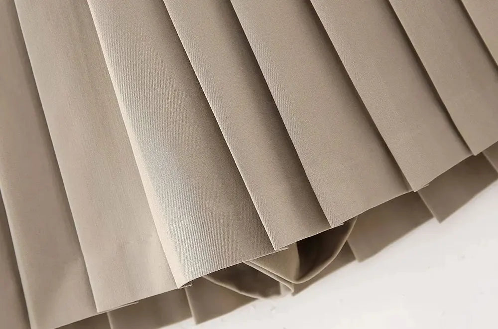 Levoire | Robe À Coutures Élégantes Pour Des Tenues Stylées