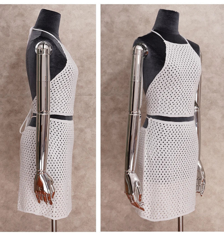 Levoire | Col Rigide À Lacets Avec Un Top À Dos Nu Et Un Ensemble De Mini-Jupe