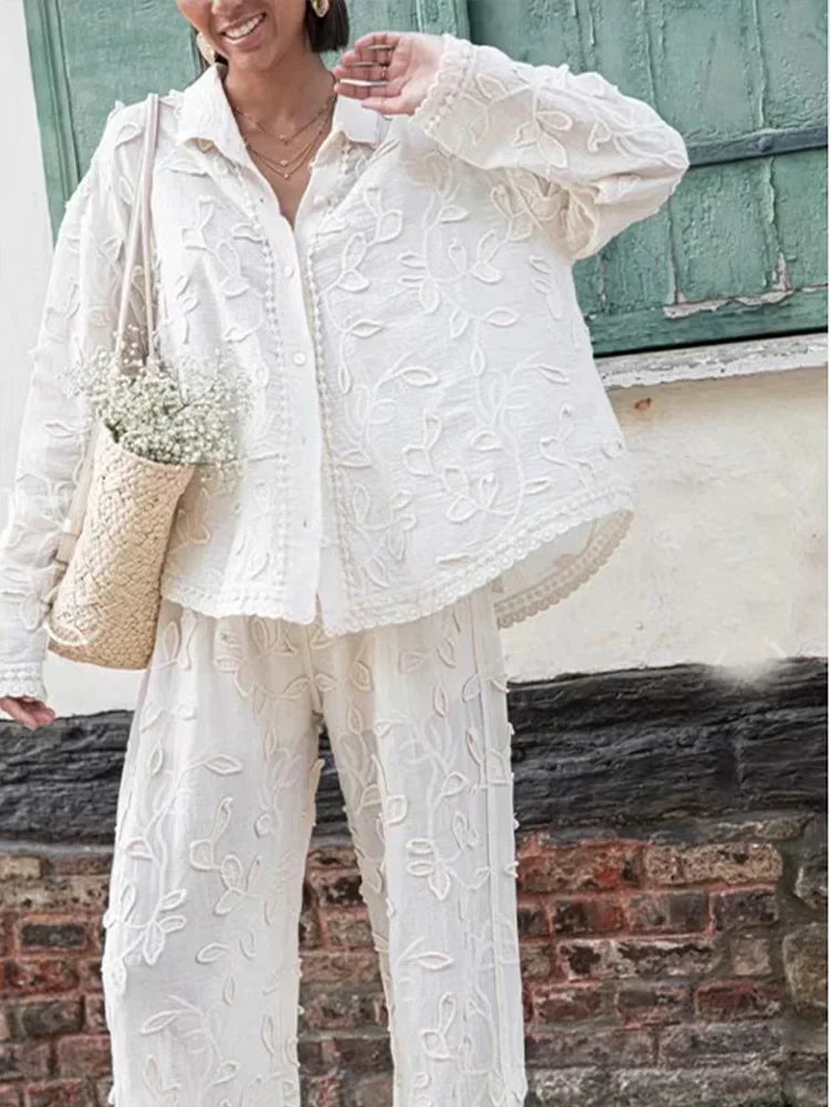 Levoire | Ensemble Pantalon Avec Broderie Et Blouse À Manches Longues ensemble de 2 pièces