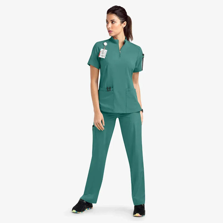 Levoire | Uniforme Médicale Pour Femmes À Coupe Ajustée Vert
