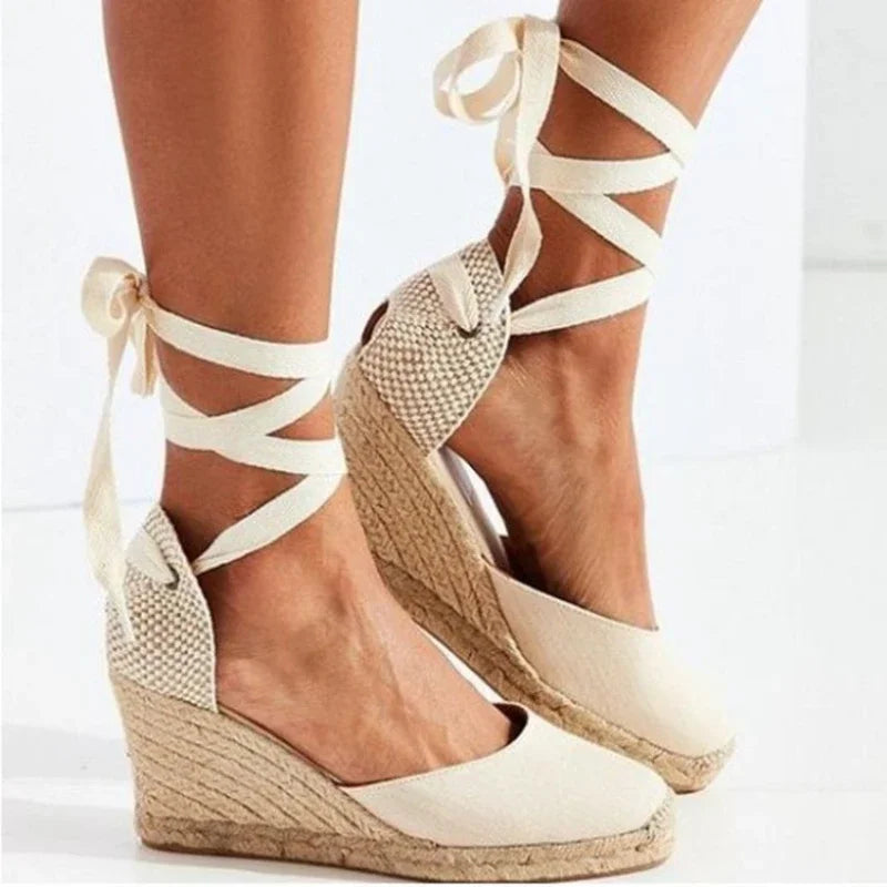 Levoire | Tendances, Confortables Sandales À Talons Compensés Boho Pour Femmes Avec Lanières Beige