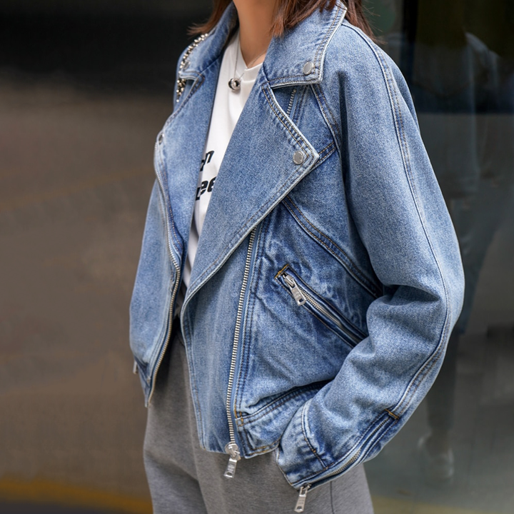 Levoire | Vinplukking Veste En Denim Lavée Avec Un Design Féminin Élégant