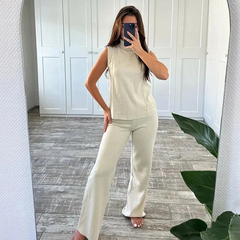 Levoire | Robe Élégante Sans Manches Beige