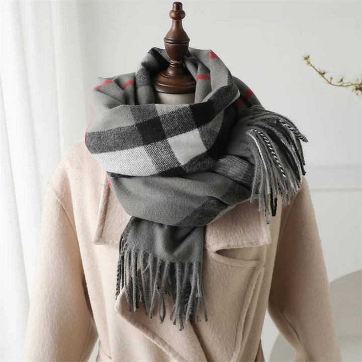 Levoire | Écharpe D'Hiver De Luxe En Cachemire À Carreaux Avec Franges Gris