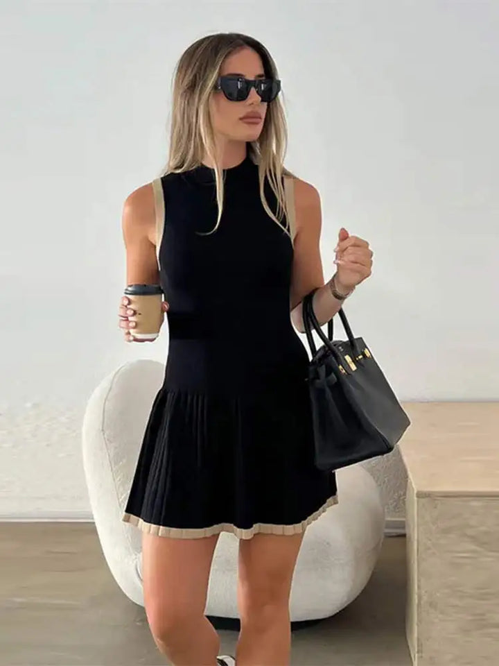 Levoire | Robe Tendance Avec Des Détails Contrastés Élégants Noir