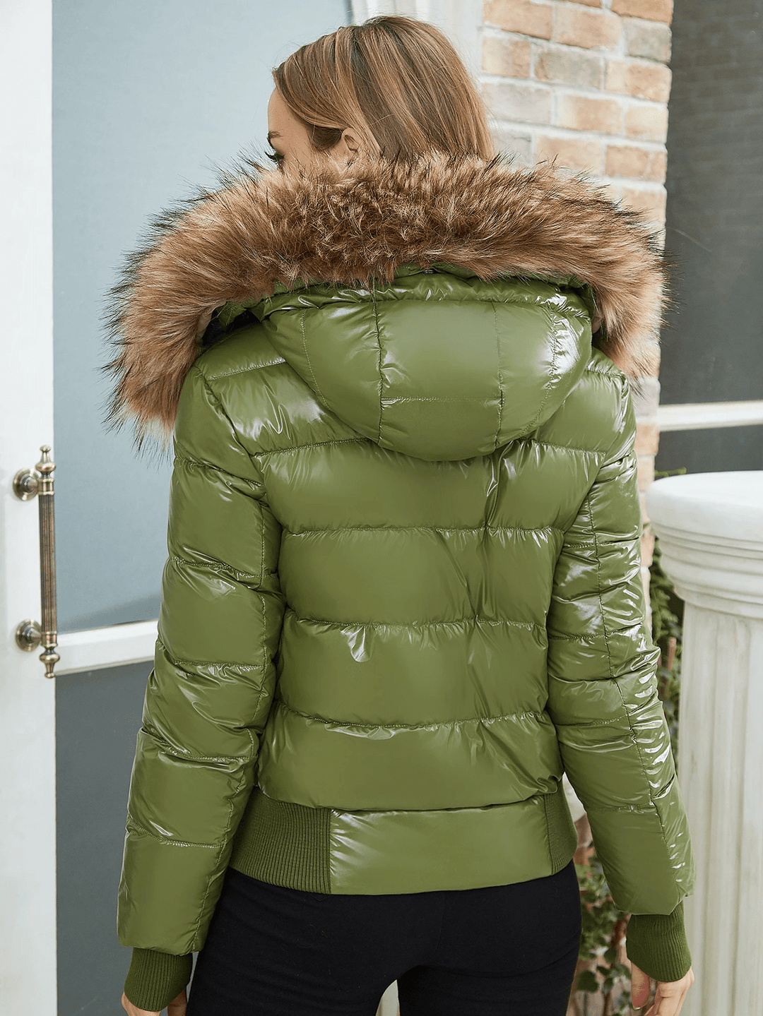 Levoire | Veste À Capuche En Fausse Fourrure À Manches Longues Avec Fermeture Éclair
