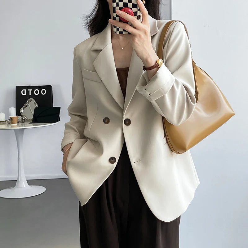 Levoire | Manteau simple et élégant Style 1