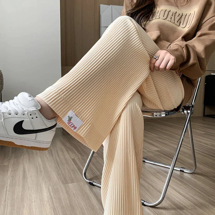 Levoire | Pantalons à côtes Beige