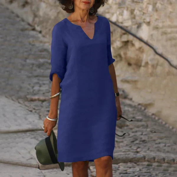 Levoire | Robe Avec Des Manches Trois-Quarts Et Décolleté En V Bleu foncé