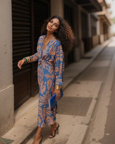 Levoire | Robe En Soie Exclusive Pour Des Occasions Raffinées