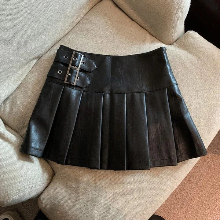 Levoire | Y2K Cuir Plissé Mini Jupe noir