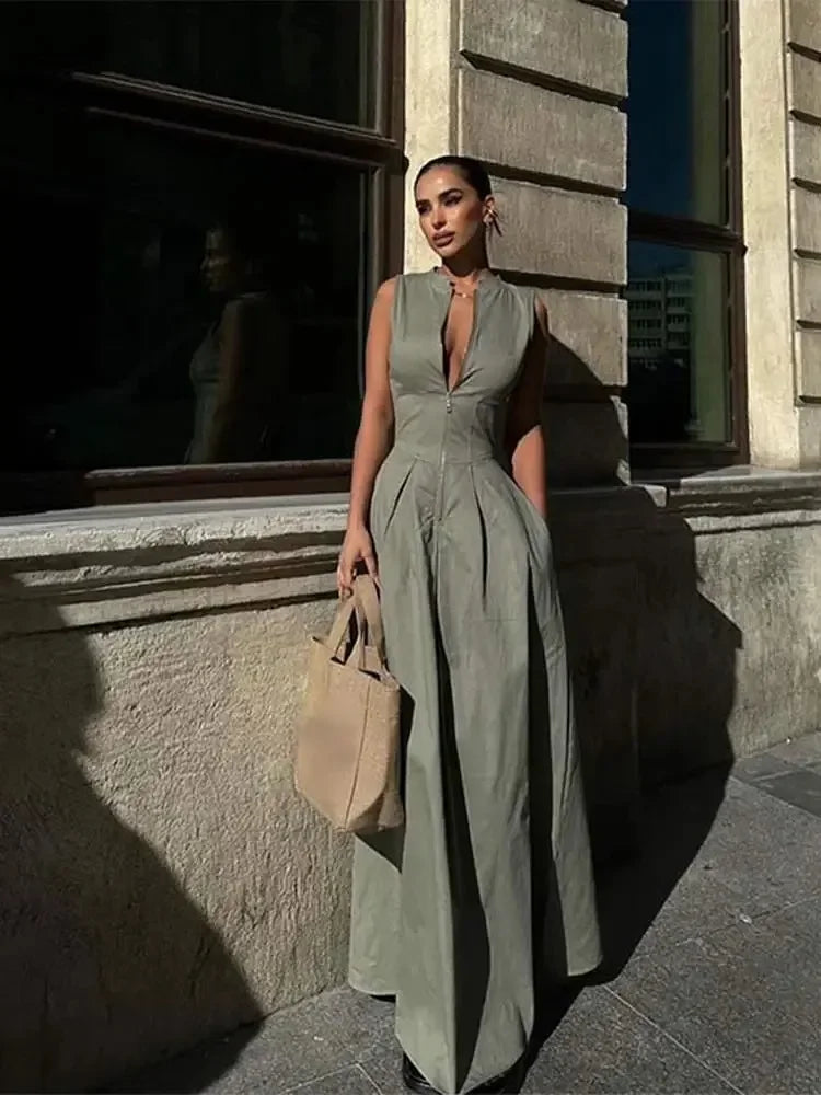Levoire | Robe Longue Élégante Plissée Sans Manches armeen vert