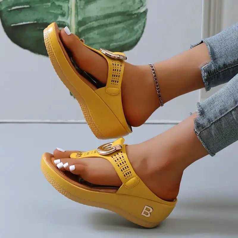 Levoire | Chaussures D'Été, Grandes Semelles Compensées, Antidérapantes, Chaussures De Plage Confortables Jaune 1