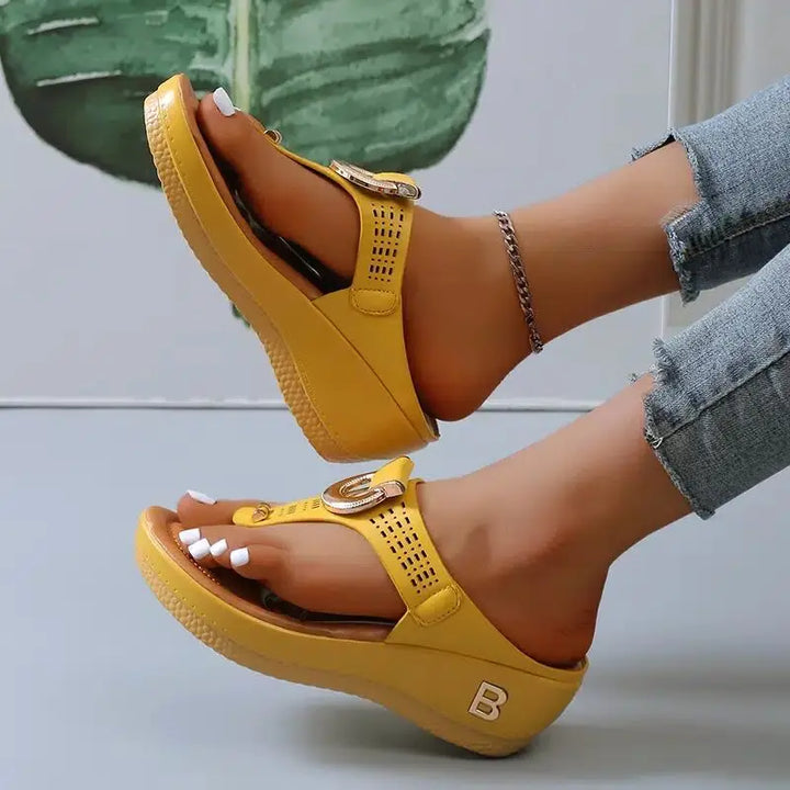 Levoire | Chaussures D'Été, Grandes Semelles Compensées, Antidérapantes, Chaussures De Plage Confortables Jaune 1