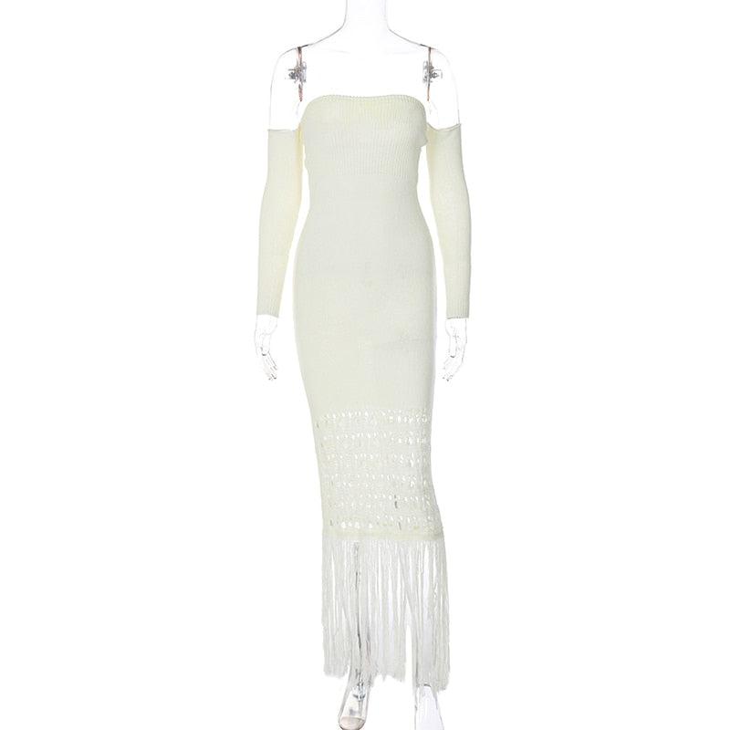 Levoire | Robe Maxi Dénudée À Franges En Tricot À Manches Longues