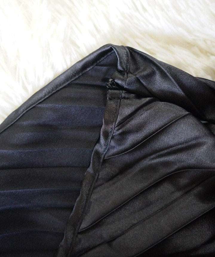 Levoire | Satinpuddings Plissé Lyskostakk Robes Longues