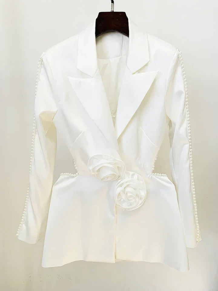 Levoire | Applications Perles Pour Un Accent Élégant Le blazer blanc