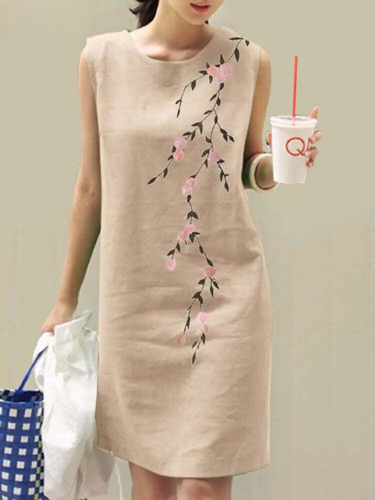 Levoire | Robe En Broderie Florale Beige