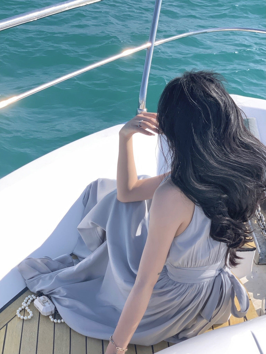 Levoire | Robe Midi En Chiffon Décolletée