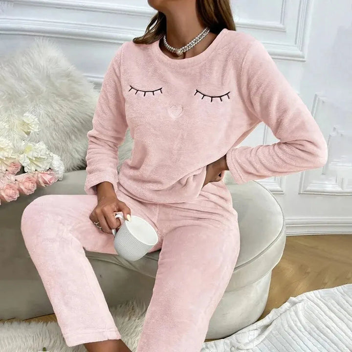 Levoire | Ensemble De Nuit Confortable Avec Manches Longues Et Impressions Brodées Rosa