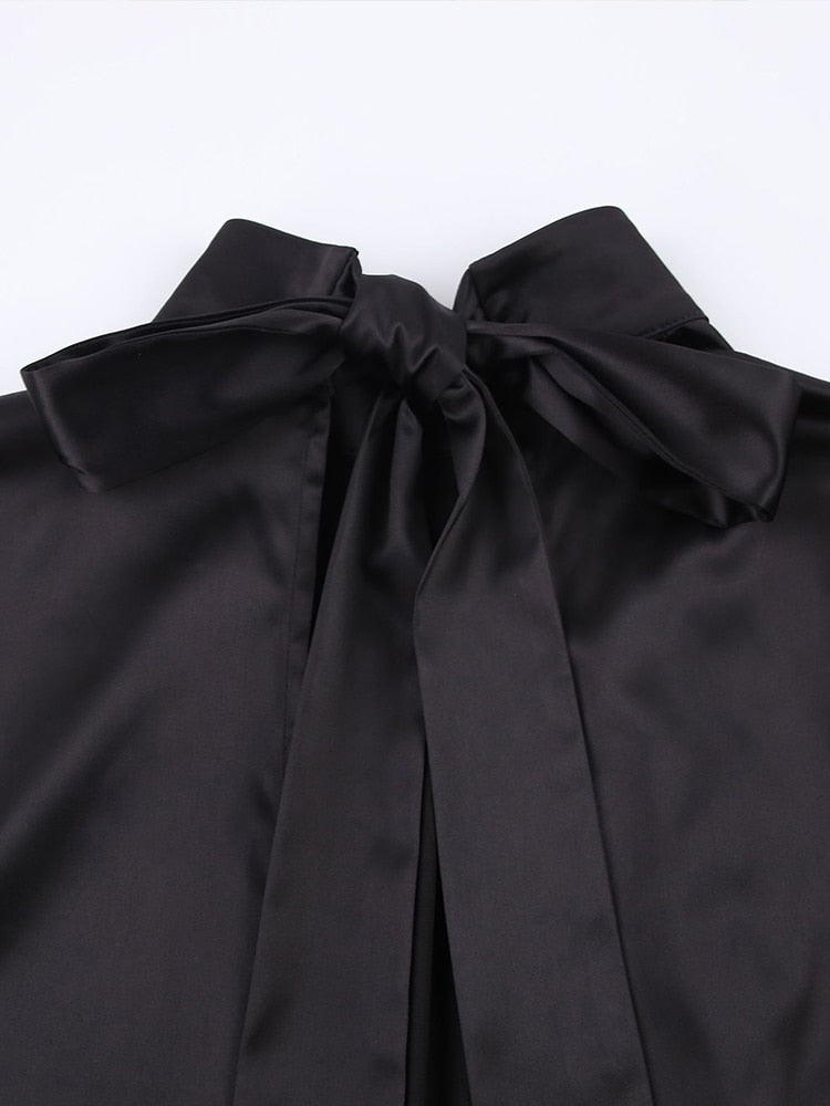 Levoire | Robe En Satin Avec Magnifique Nœud Et Dos Ouvert