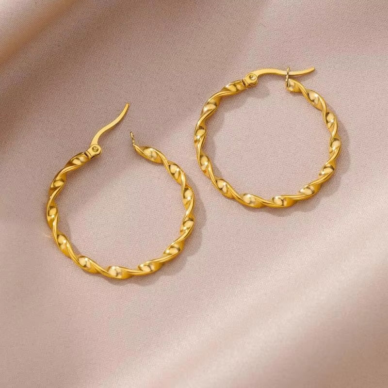 Levoire | Boucles D'Oreilles En Or Kierretty (32Mm) Or 32mm