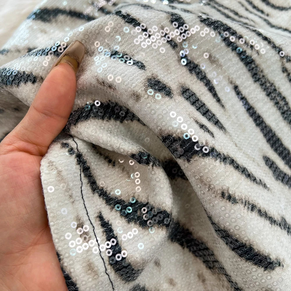 Levoire | Jupe En Simili Cuir Imprimé Léopard Pour Un Look Sauvage Et Moderne