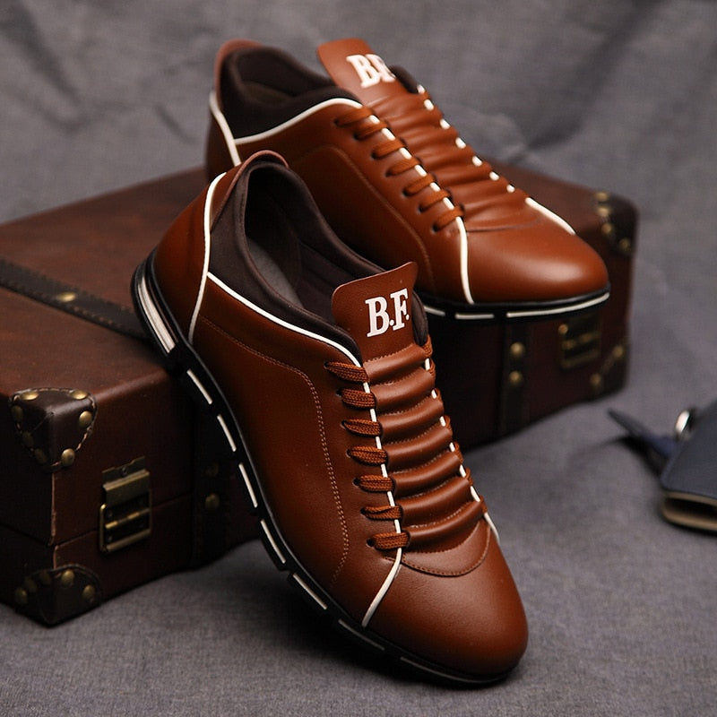 Levoire | Baskets de luxe pour hommes en cuir perforé et semelle contrastante Braun