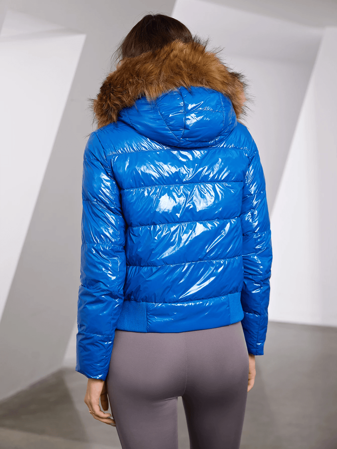 Levoire | Veste À Capuche En Fausse Fourrure À Manches Longues Avec Fermeture Éclair