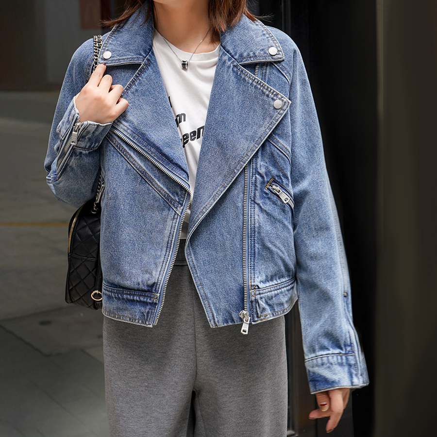 Levoire | Vinplukking Veste En Denim Lavée Avec Un Design Féminin Élégant